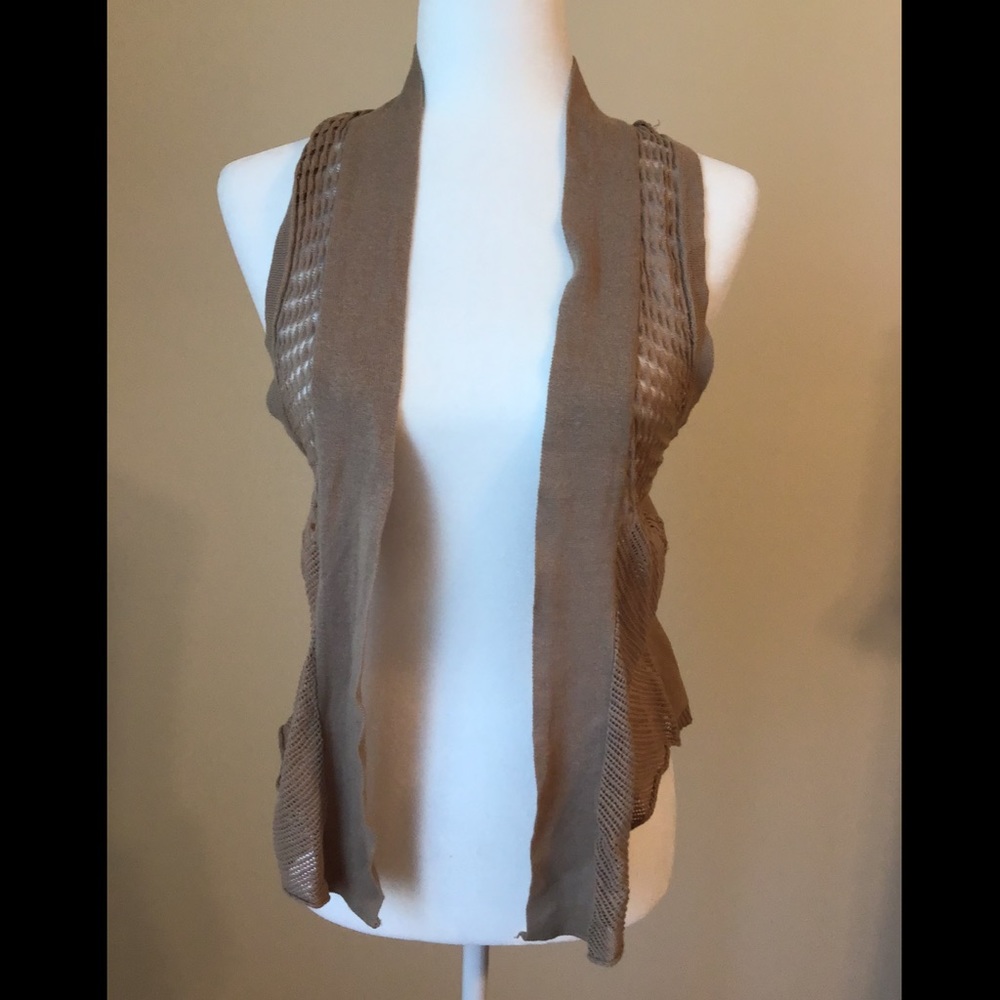 Daytrip vest